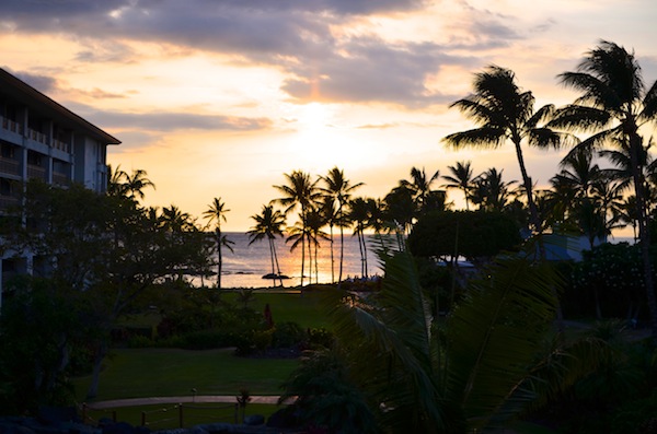Fairmont-Orchid-Hawaii-sunset