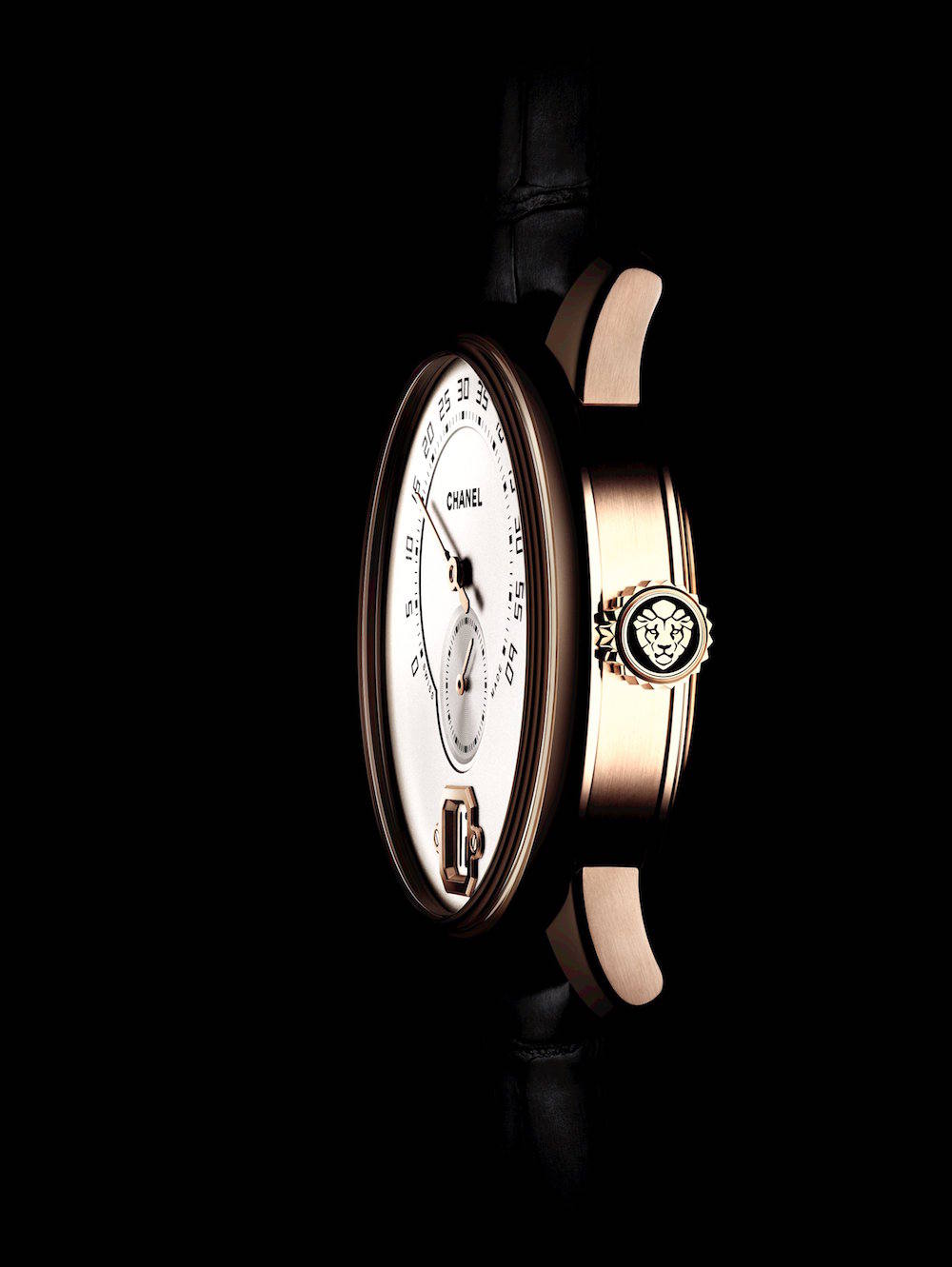 Monsieur de CHANEL watch profile 1