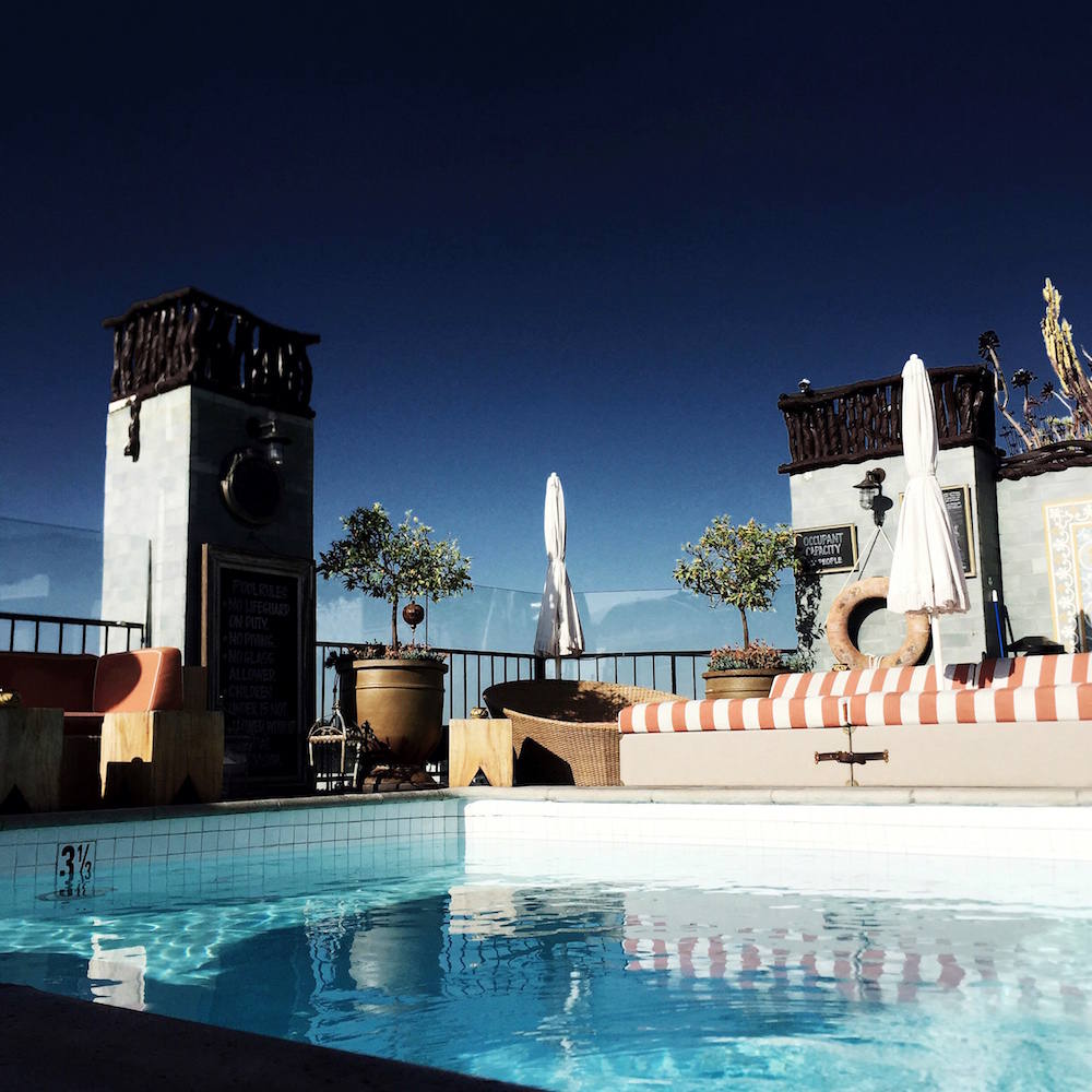 petit ermitage rooftop pool